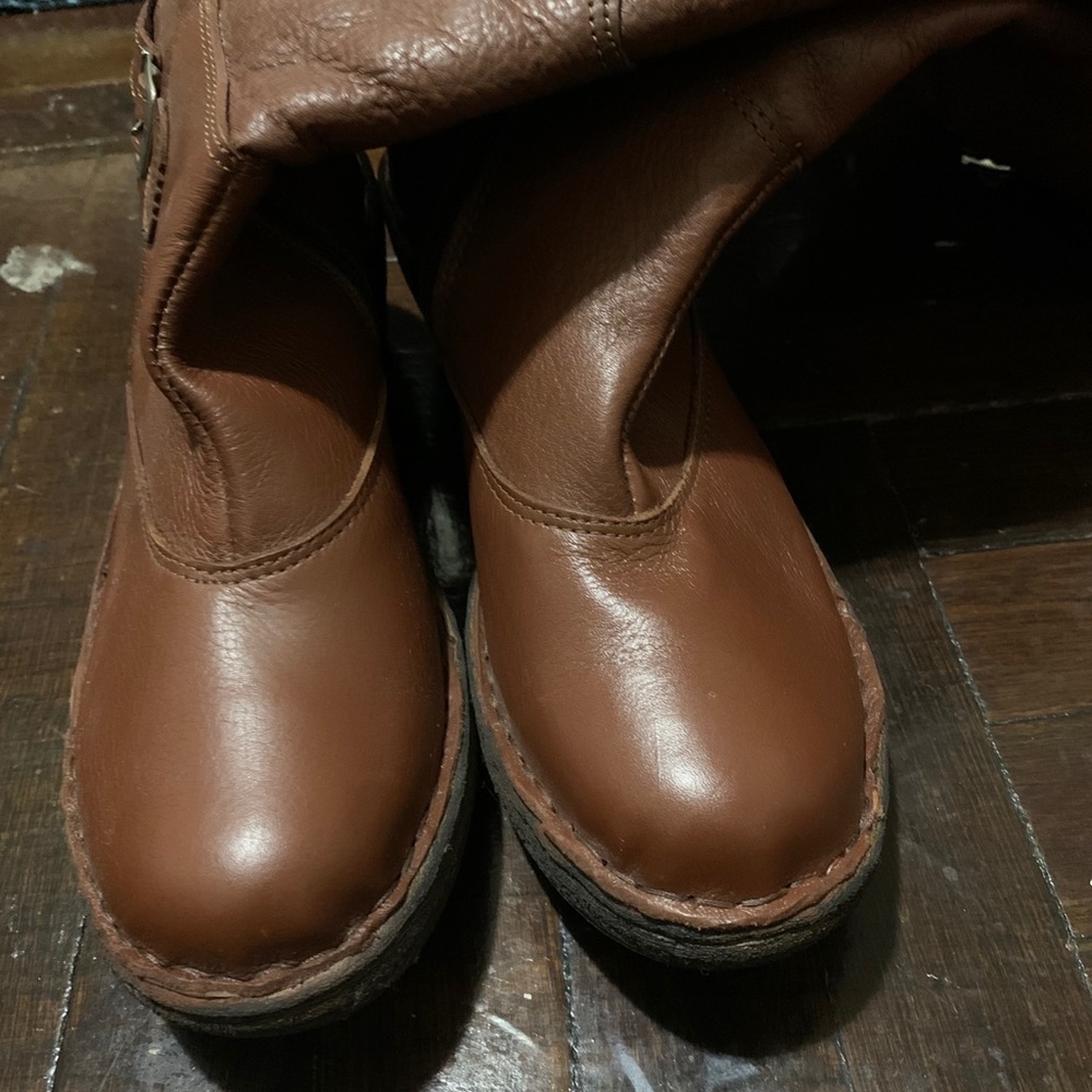 Women’s Brown Tall Wedge Leather Boots